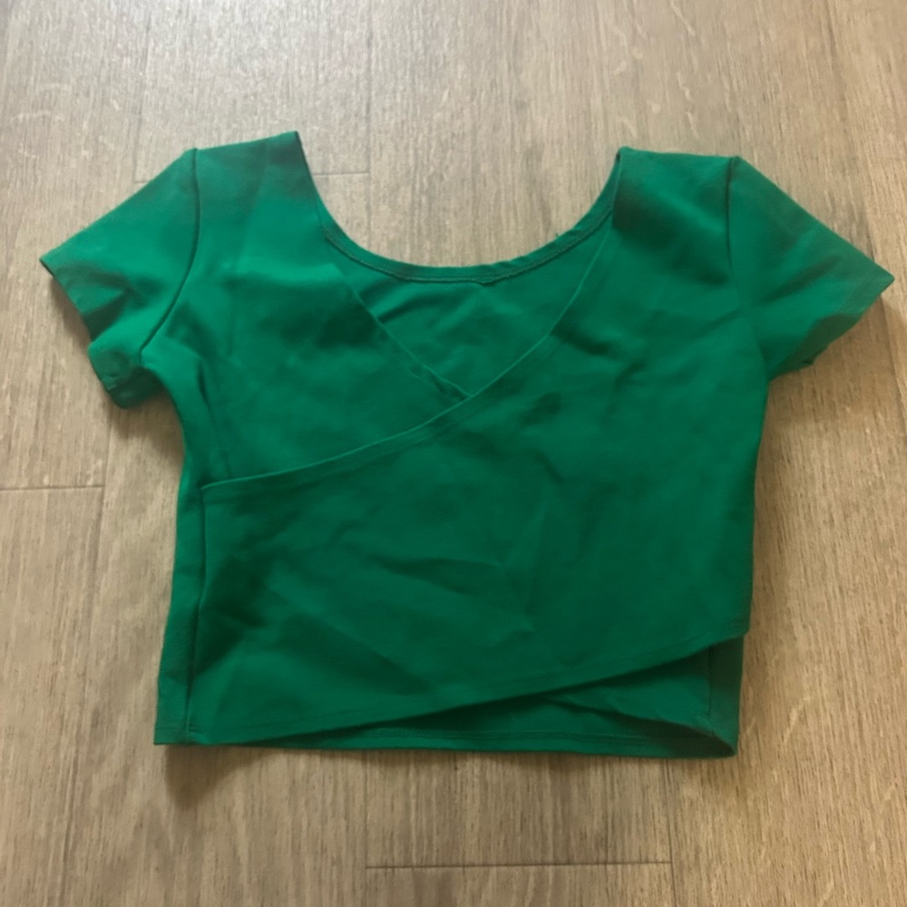 Forever 21 Green Asymmetrical Crop Blouse